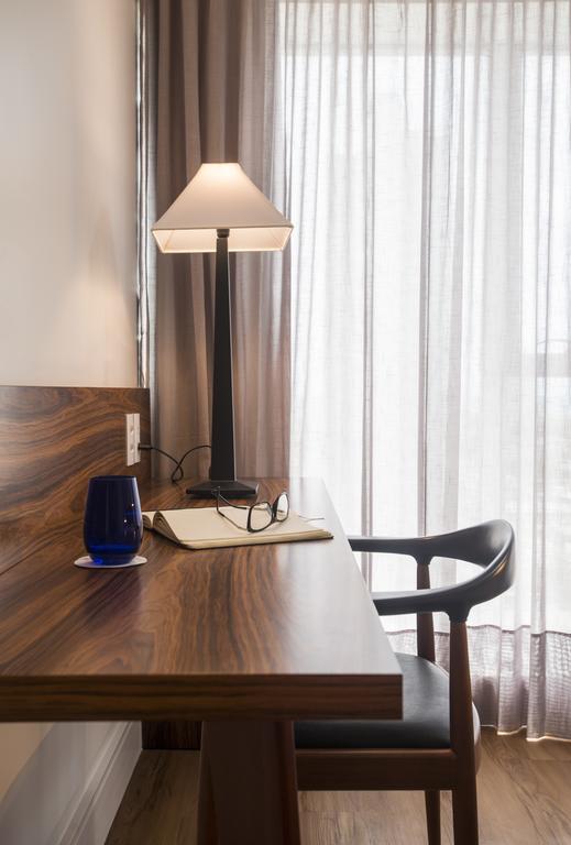 Hotel Luzeiros Ресифи Экстерьер фото A table lamp