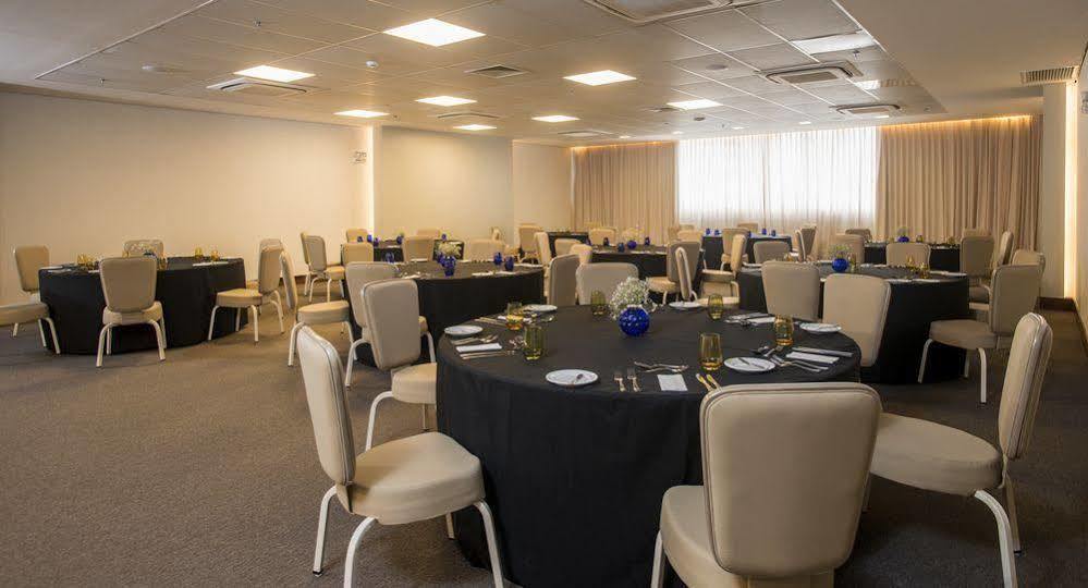 Hotel Luzeiros Ресифи Экстерьер фото Meeting room